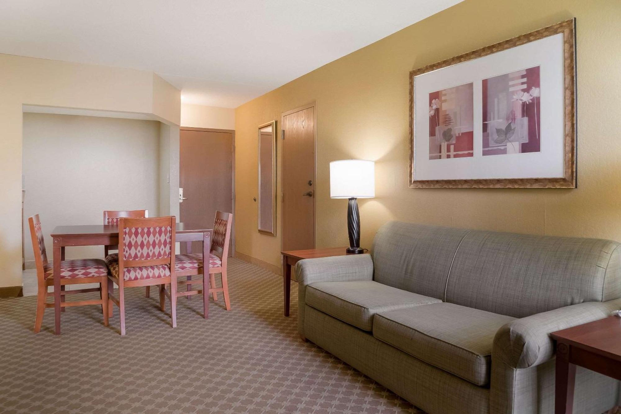 Hotel Quality & 2*
