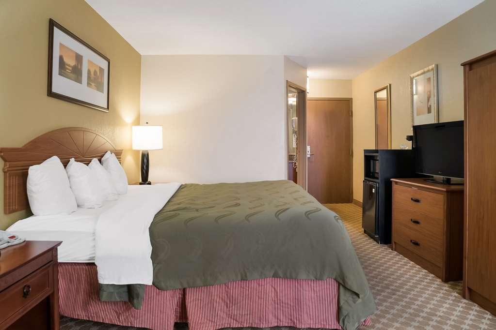 Quality & Hotel