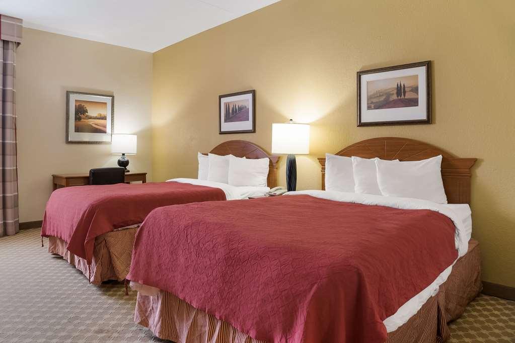 Hotel Quality & Saginaw