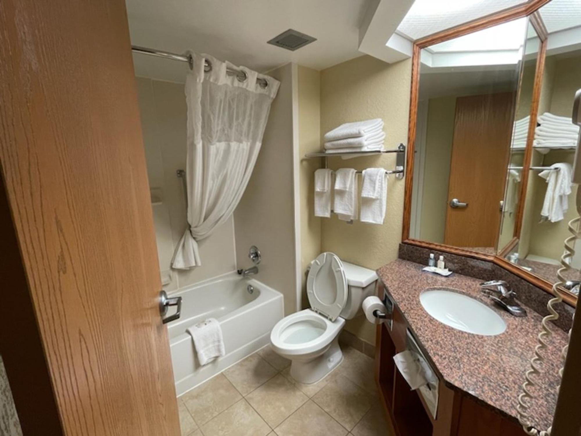Quality & Hotel 2*