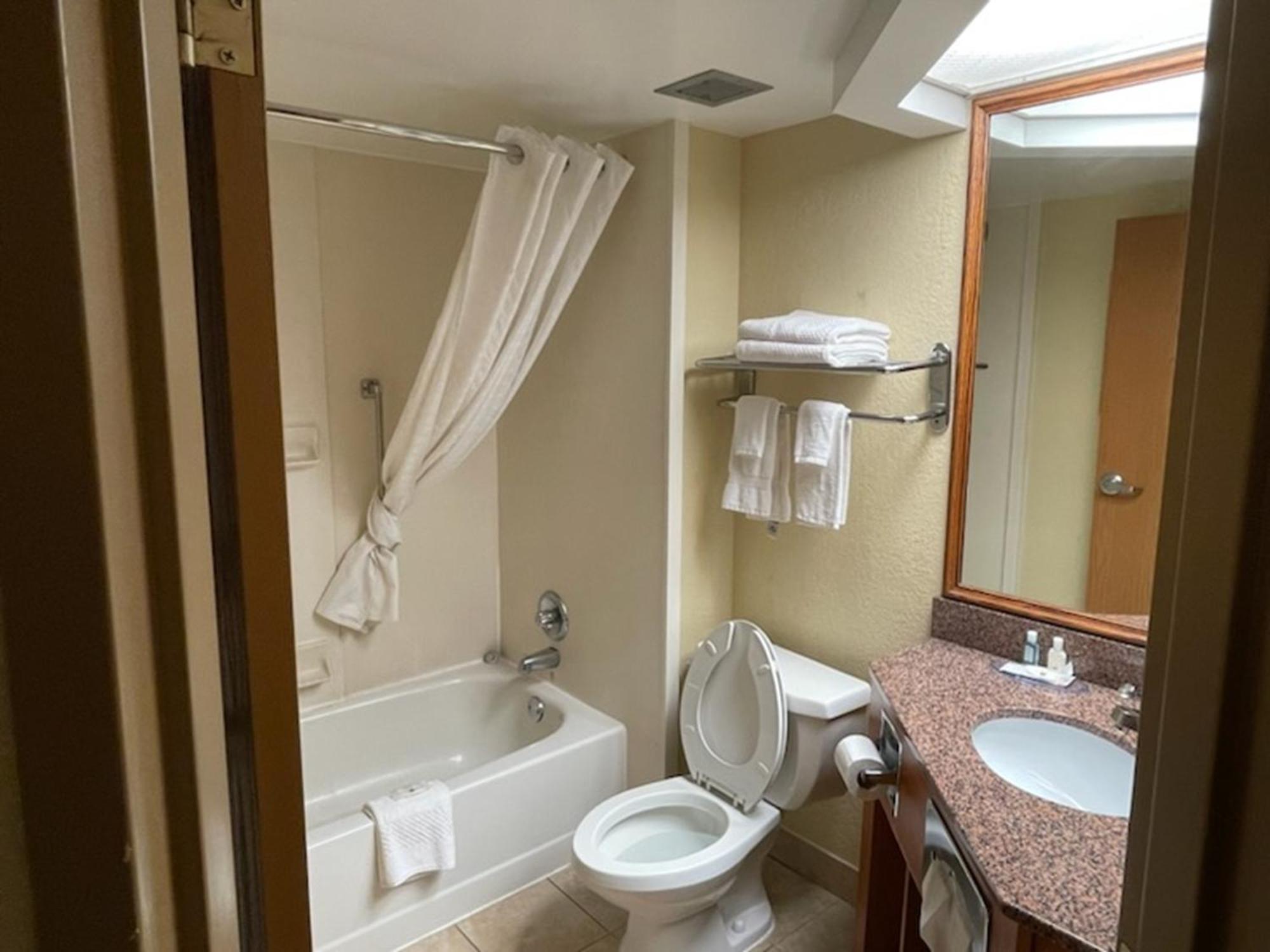 Hotel Quality & 2*